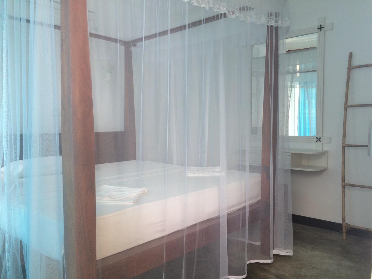 Mountain Wave Hotel And Surfshop Hikkaduwa Zewnętrze zdjęcie