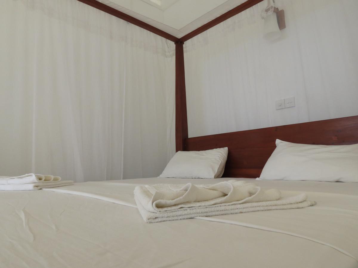 Mountain Wave Hotel And Surfshop Hikkaduwa Zewnętrze zdjęcie